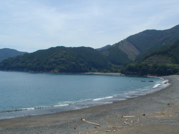 船越中熊海水浴場の写真2